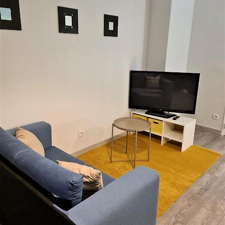 Grand Studio Lyon Villeurbanne Proche Metro - Wifi Exterior photo