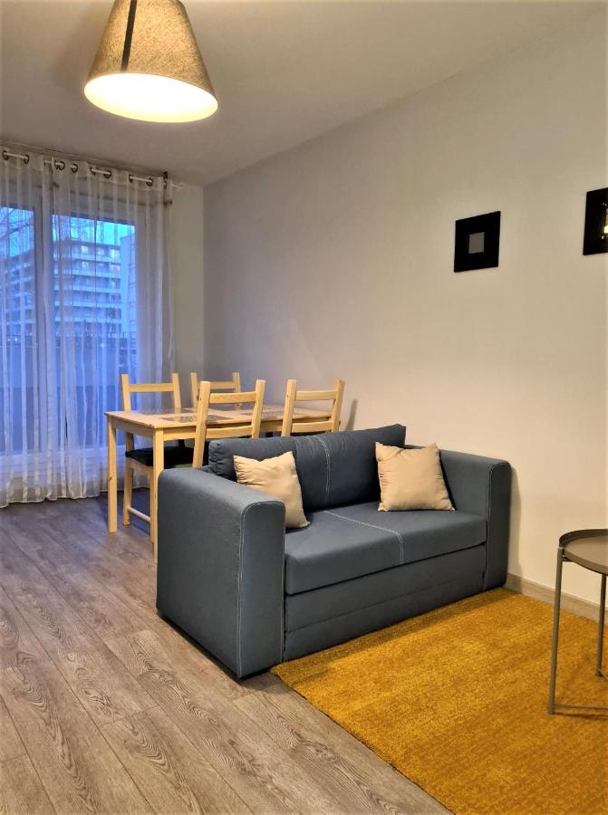 Grand Studio Lyon Villeurbanne Proche Metro - Wifi Exterior photo
